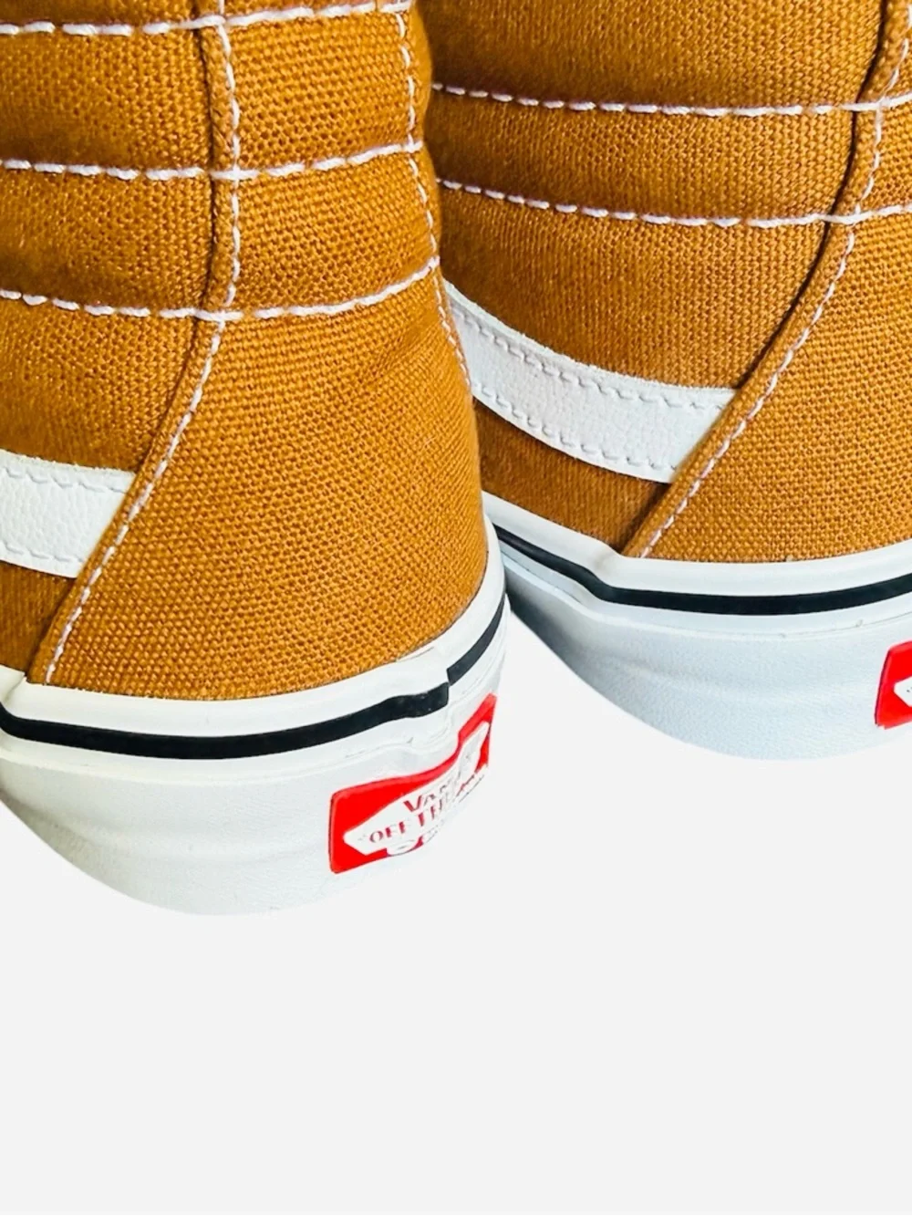 Vans Sk8-Hi Pop Cush comfort Skateboarding High Top Sneakers in Mustard size 6.5